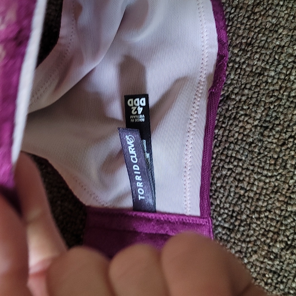 Torrid Curve Collection Lightly Lined Full Covera… - image 4